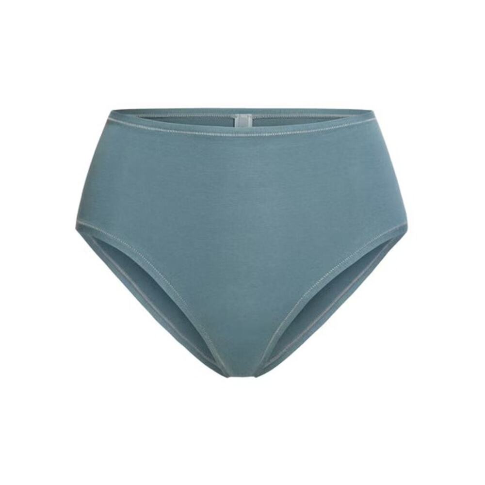 SKIMS Underwear Bundle